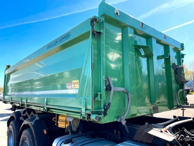 Three-sided tipper truck MAN TGS 26.460 / Meiller Stahl 3-Seitenkipper/6x6/AP