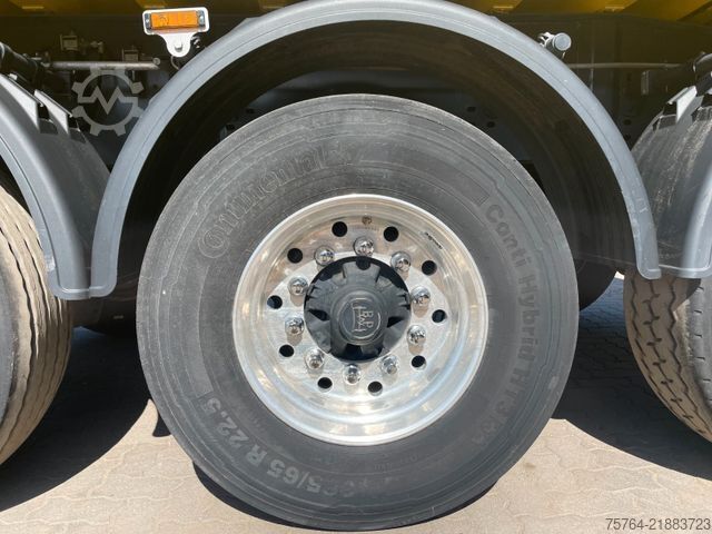 Tipper semitrailer KEMPF ca. 53m³ Kippauflieger / Kombitür /Palettenbreit