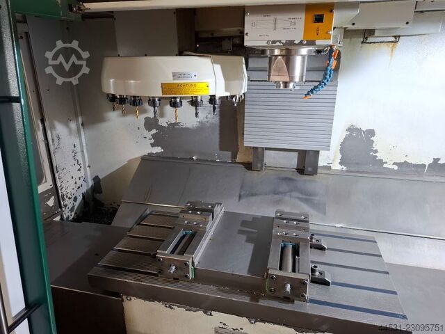 Vertical machining center Bridgeport VMC 800