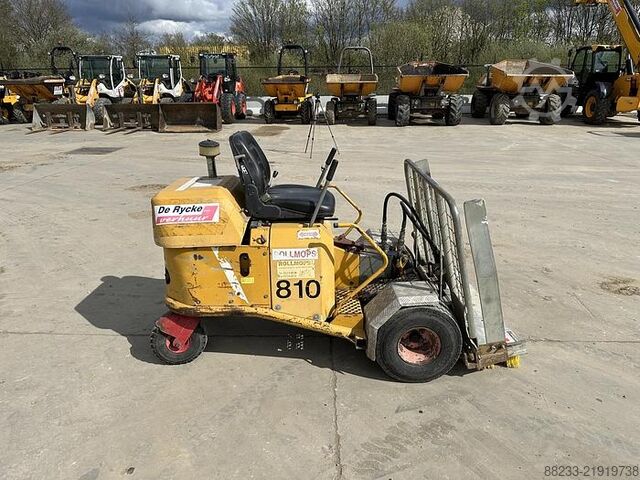 Loader Rolmops KM50