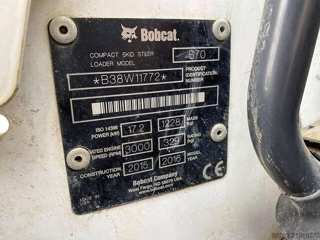 Loader Bobcat S70