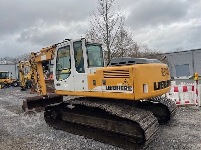 Kettenbagger Liebherr R900C Litronic