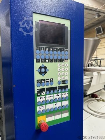Injection molding machine Battenfeld TM 100/525