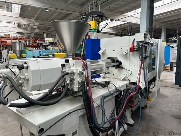 Injection molding machine Battenfeld TM 100/525