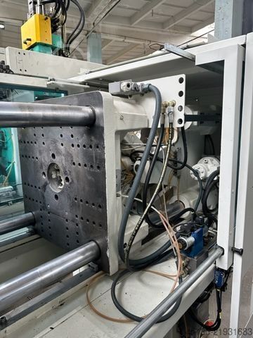 Injection molding machine Battenfeld TM 100/525