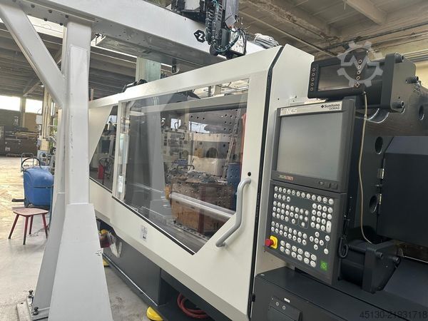 Injection molding machine Sumitomo Demag Systec 350/720-2300