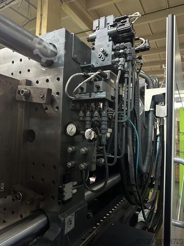 Injection molding machine Sumitomo Demag Systec 350/720-2300 / Pro