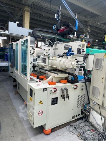 Injection molding machine Krauss Maffei KM 130-750 CX