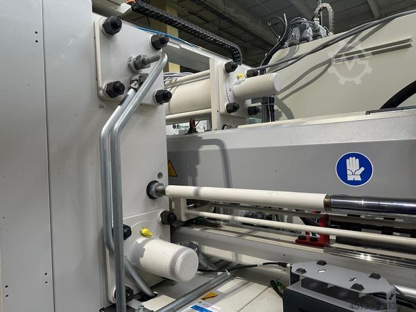 Injection molding machine Krauss Maffei KM 200-1400 CX