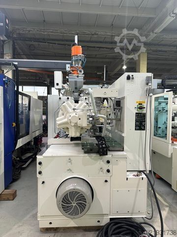 Injection molding machine Krauss Maffei KM 200-1400 CX