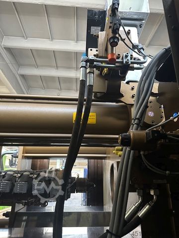 Injection molding machine Krauss Maffei KM 250-2000 CX Blue Power