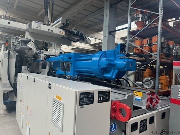 Injection molding machine Krauss Maffei KM 250-2000 CX Blue Power