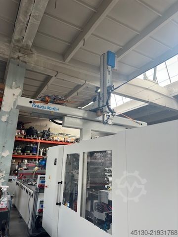 Injection molding machine Krauss Maffei KM 250-2000 CX Blue Power