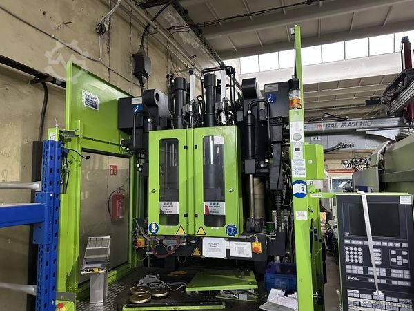 Injection molding machine Engel Insert 80V/80V/100 2F