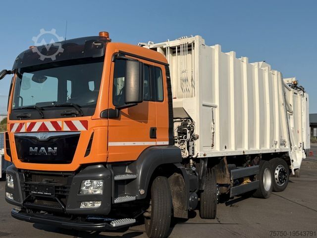 Truck chassis MAN TGS 32.360 8x2 Fahrgestell- 4 Achser