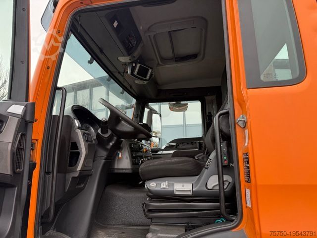 Truck chassis MAN TGS 32.360 8x2 Fahrgestell- 4 Achser