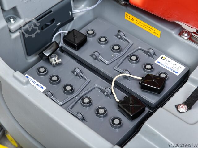 Hako Scrubmaster B30 NEUE BATTERIEN Hako Scrubmaster B30 TB430 - 2015y - 1446h