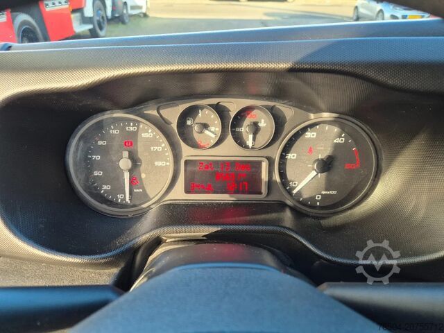 Kipper Iveco Daily 35C16 3.0D Kipper/ Benne/ 2020/ 85.000 KM