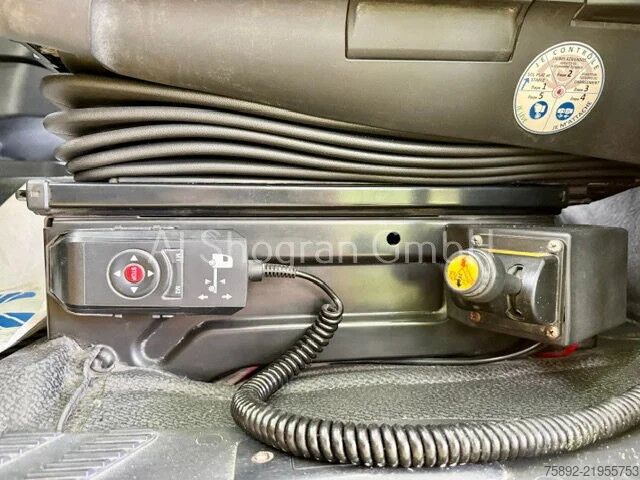 Standard-SZM Mercedes-Benz Actros 1845 StreamSpace 2,30/Retarder/Kipphydra...