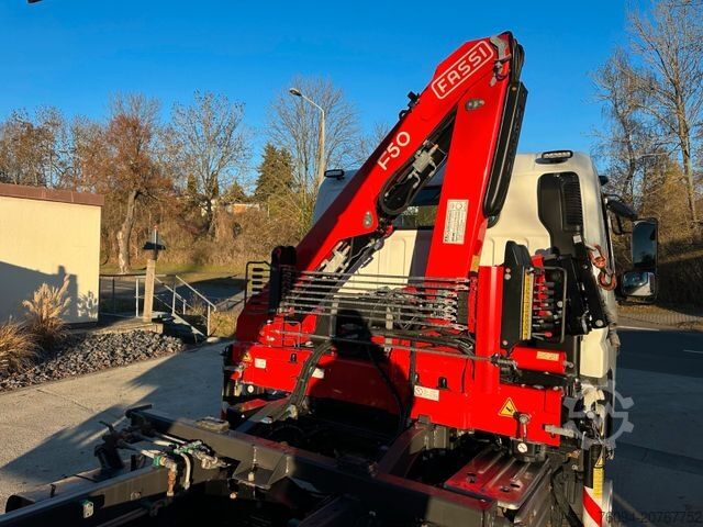 Autokranwagen FUSO Canter 7C18 4x4 Kipper KRAN 11m Greifer AHK