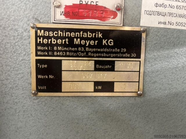 Fabric cutting machine KURIS, MAYER Complete Textile Cutting & Spreading Equ