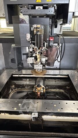 Drahterodiermaschine Mitsubishi MV 2400 R