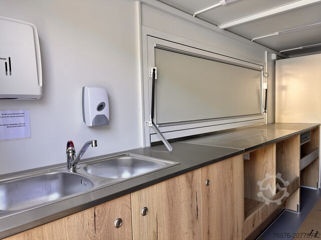 Verkaufswagen, Food Truck, Foodtruck Mercedes-Benz Foodtruck, Imbisswagen, Food Truck mit neuer Küche und Ausstattung