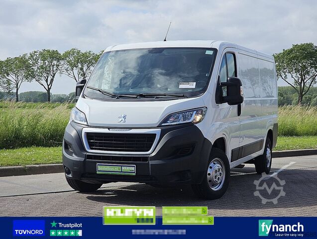 High-roof van PEUGEOT BOXER 2.2 L1H1 140PK Airco PDC