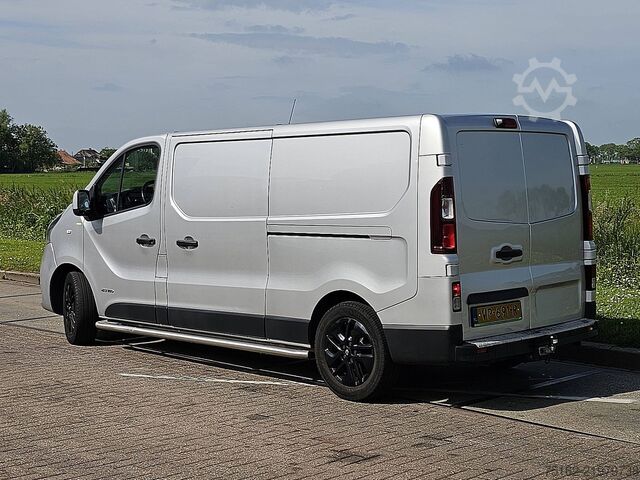 High-roof van RENAULT TRAFIC 1.6 DCI L2 2xZijdeur 140Pk !