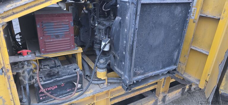 Mobiler Prallbrecher auf Kettenfahrwerk Rubblemaster RM60 impact crusher