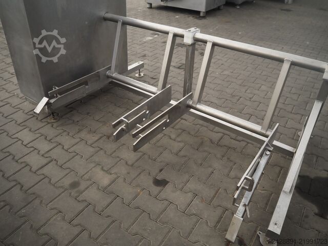 Tipper for barrels 2 x 200L  W2-C