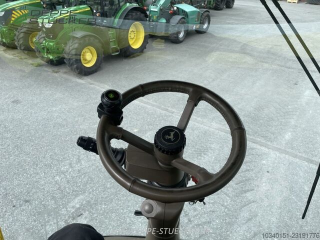 John Deere 8600 mit 460Plus Stalkbuster John Deere 8600 mit 460Plus Stalkbuster