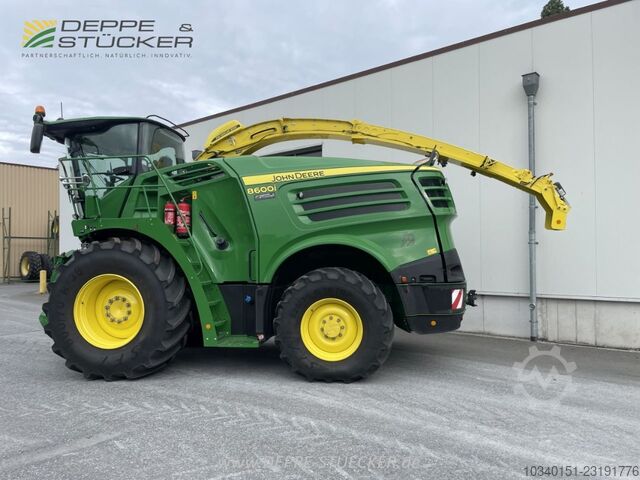 John Deere 8600 mit 460Plus Stalkbuster John Deere 8600 mit 460Plus Stalkbuster