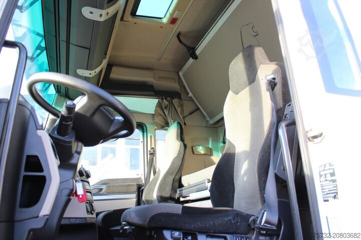 Standard SZM MAN TGX 18.510 E6 XXL Retarder Kühlbox Navi VIN: LP