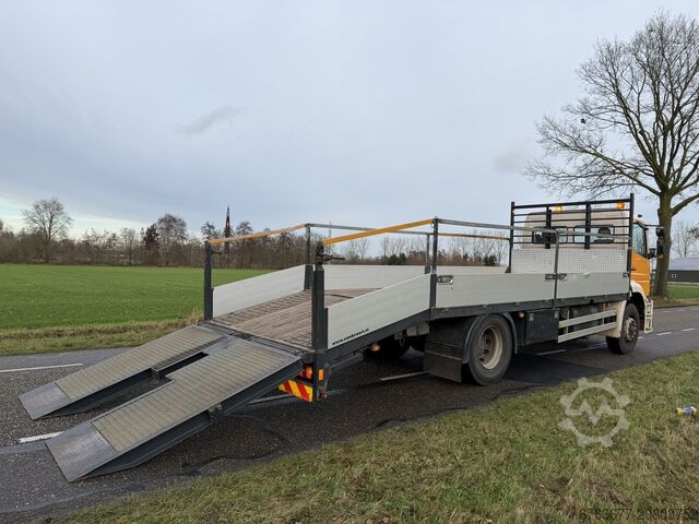 Mercedes Atego 1823L 4X2 Maschinentransporter / Auffahr-Lkw EURO2 240 Tkm 1999 TÜV bis 03/2026 MERCEDES-BENZ 1823L 4X2 Machine Transporter / Oprij Vrachtwagen Hydraulische Kleppen EURO2 240dkm 1999 APK 3-2026