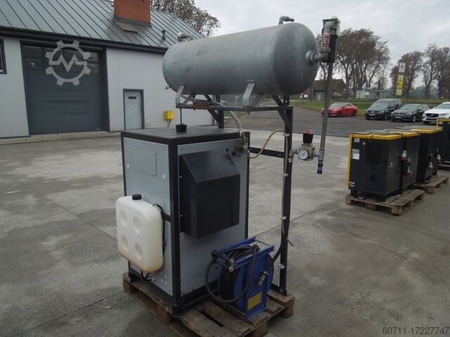Screw compressor CREEMERS SG880