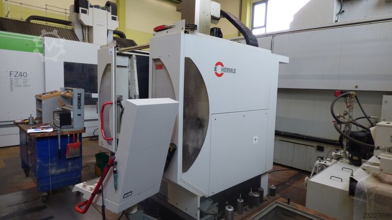 3-Achs-CNC-Bearbeitungszentrum HERMLE B 300 V