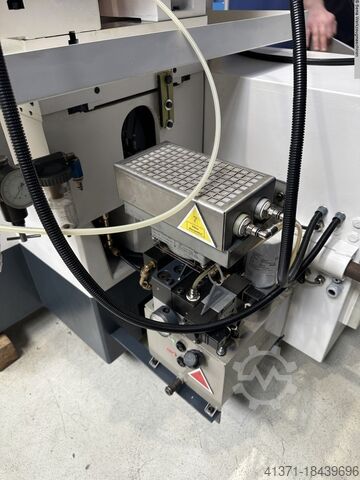 Rundschleifmaschine - Universal STUDER S20-2