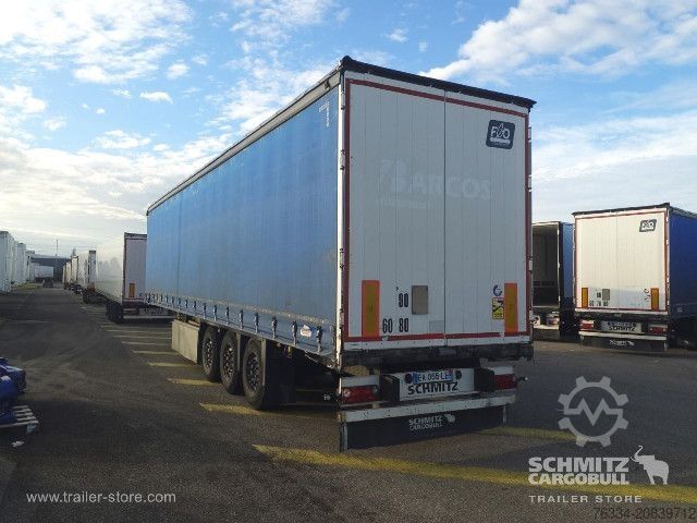 Auflieger mit Pritsche & Plane Schmitz Cargobull Semitrailer Curtainsider Standard