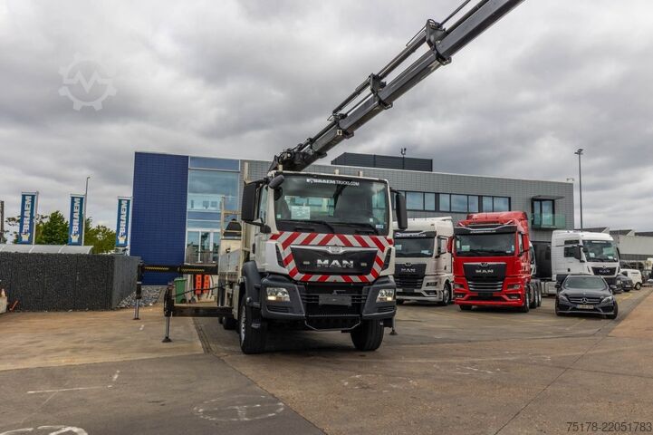 Open body MAN TGS 33.440 BL - HIAB 288 E-5