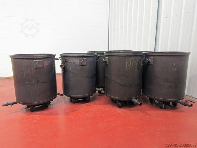 Cuves / conteneurs mobiles - -