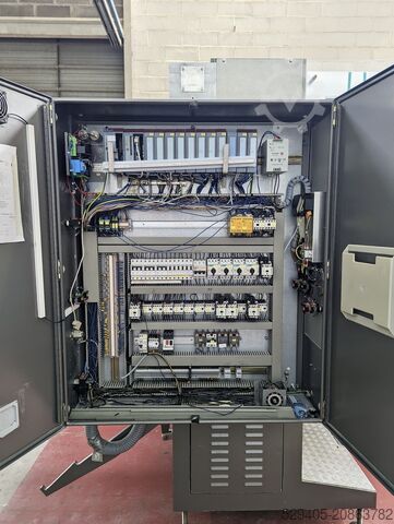 Ligne de conditionnement Sachets / Étuis Klockner MediSeal LA-300 + P-700