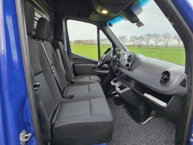 High-roof van MERCEDES-BENZ SPRINTER 314 CDI 2.2 AUT. L3H2