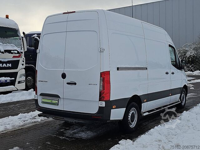 High-roof van MERCEDES-BENZ SPRINTER 311 L2H2 Mbux RWD Euro6!