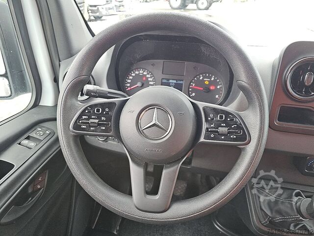 High-roof van MERCEDES-BENZ SPRINTER 311 L2H2 Mbux RWD Euro6!