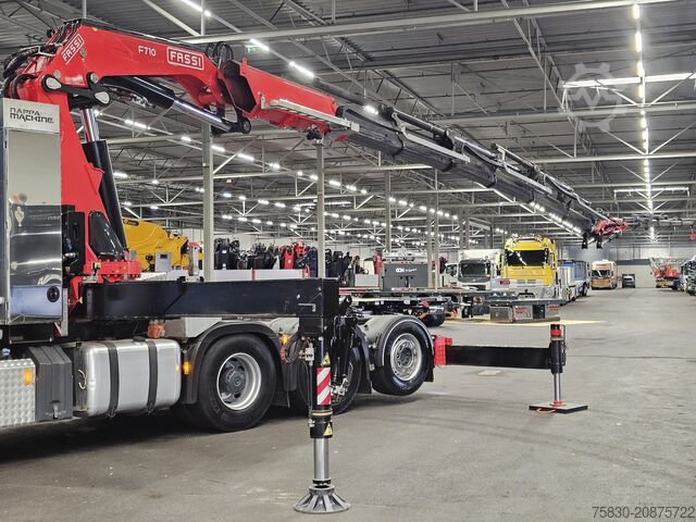 Crane truck Mercedes-Benz 3353 8x4 / FASSI 71 T/M + JIB / CRANE / KRAN