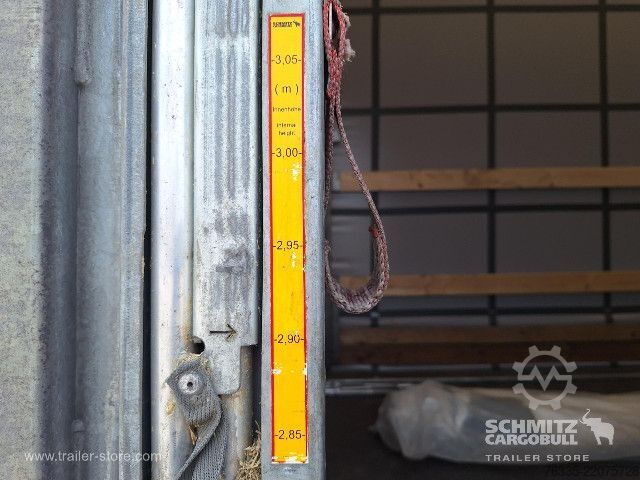 Open semitrailer with tarp Schmitz Cargobull Curtainsider Mega