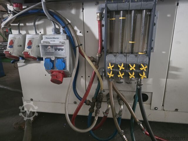Injection molding machine KraussMaffei KM 50-90 C1/50