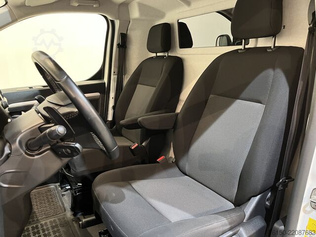 Panel van Opel Vivaro 2.0 CDTI L3H1 Innovation 180 PK Automaat...