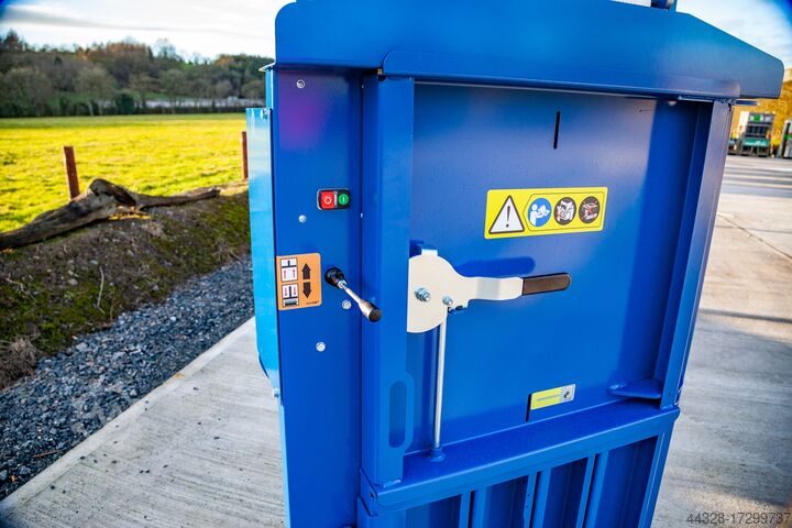 BTS-MF75 Waste Baler, Cardboard, Foil BTS-MF75 Ballenpresse Waste Baler